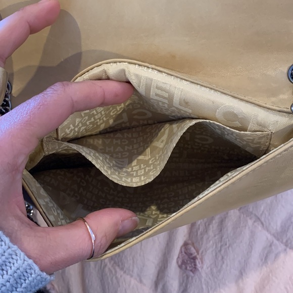 Authentic Vintage Chanel Crossbody Purse - Picture 7 of 11